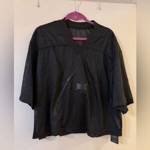 NWT Sumwon Varsity Black Embossed Cropped Top Sz S